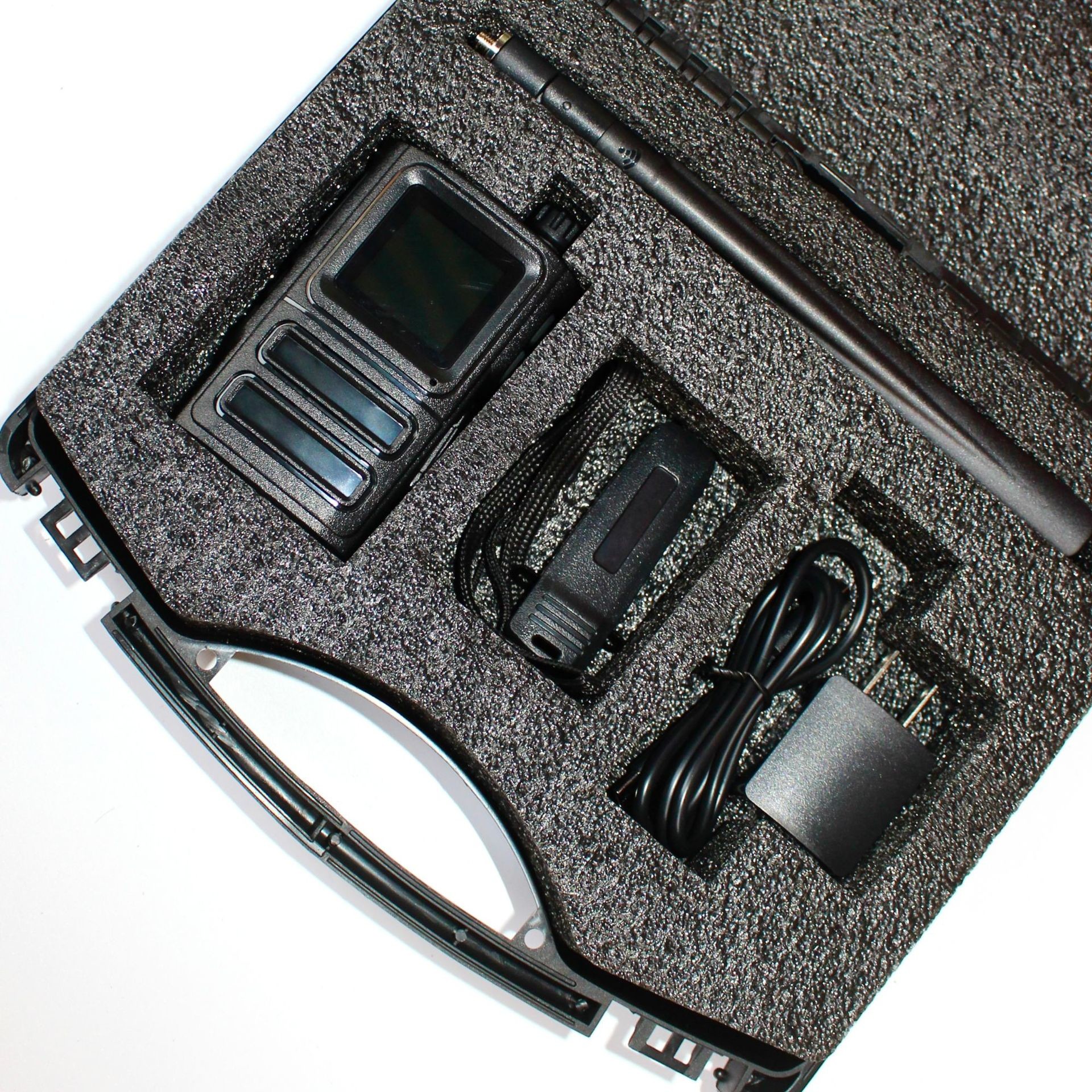 1-1.5KM Long Range Portable FPV DJI Drone Detection Handheld Drone Detector UAV