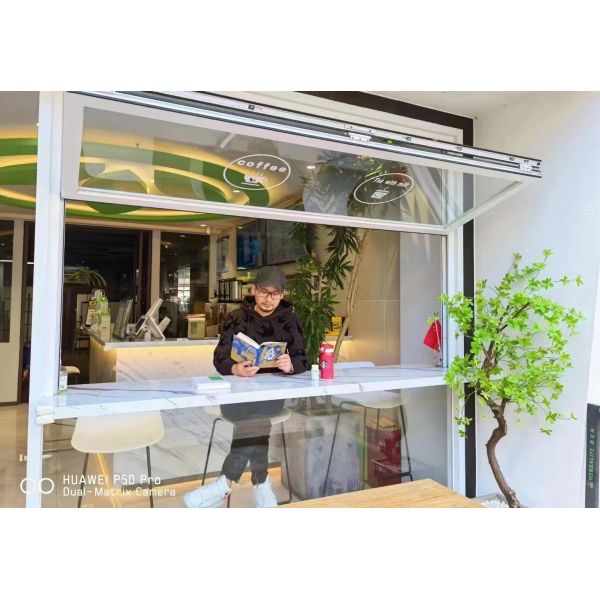 Art-Lighting Folding Window Configuration Providing Museum-Quality Natural Illumination for Display Niches