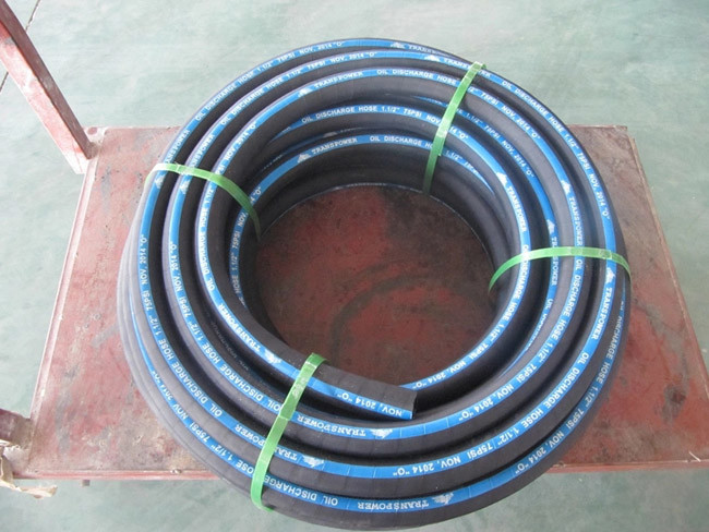 Industrial Hot Water Hose , Steam Flex Hose Yellow Color Abrasion Resistant