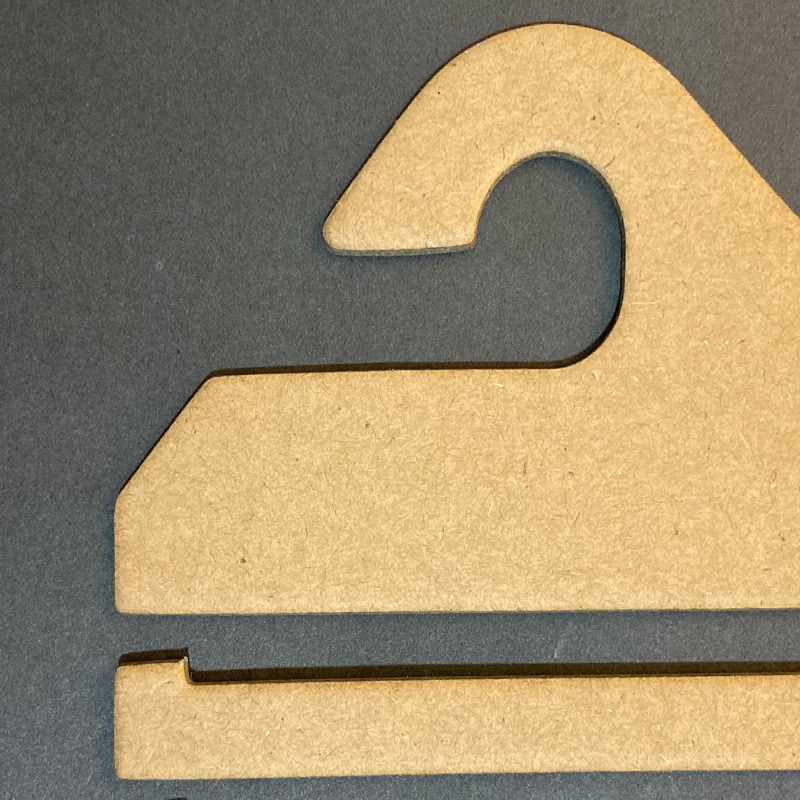 Recyclable Hangers for Trade Shows | Customizable Logo Printing