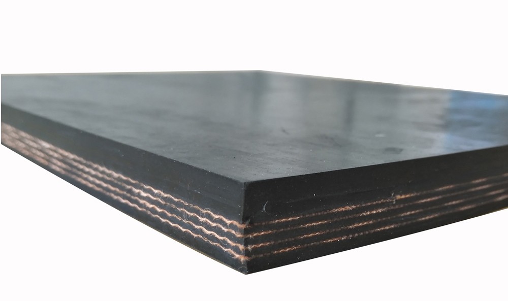 Polyester Rubber Conveyor Belt for Stone Crusher Heat Resistant Material and 100 kg Weight