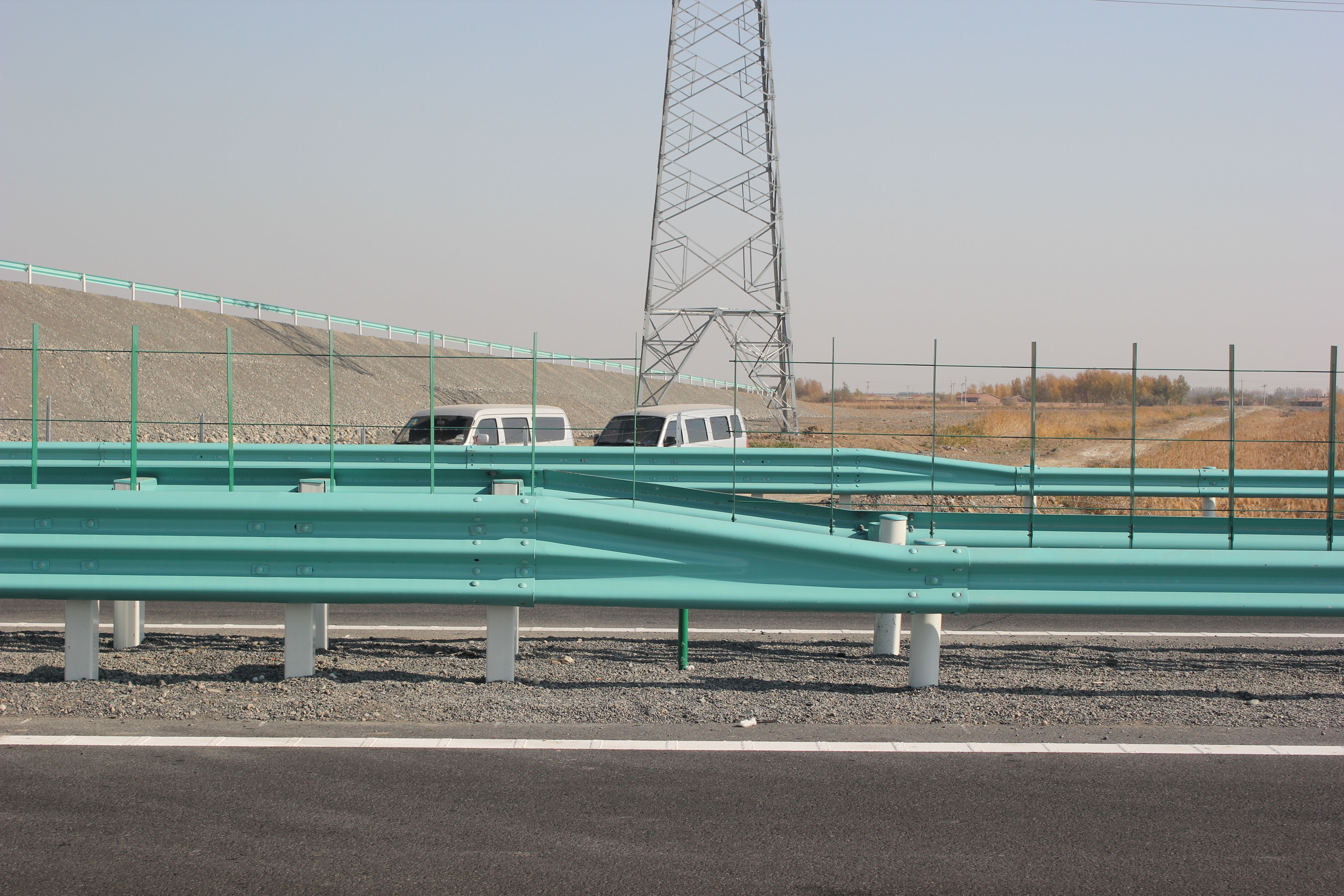 Anti-corrosion Steel Guardrail W Beam 3 To 2 Two To Be Three Guardrail Traffic Barrier
