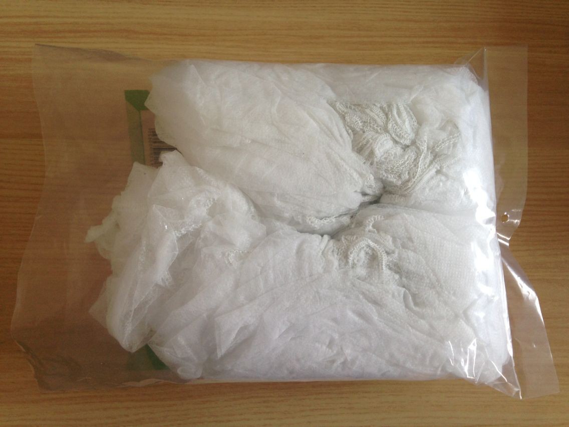 White Nonwoven Disposable Beard Cover for Food Indusries, etc.