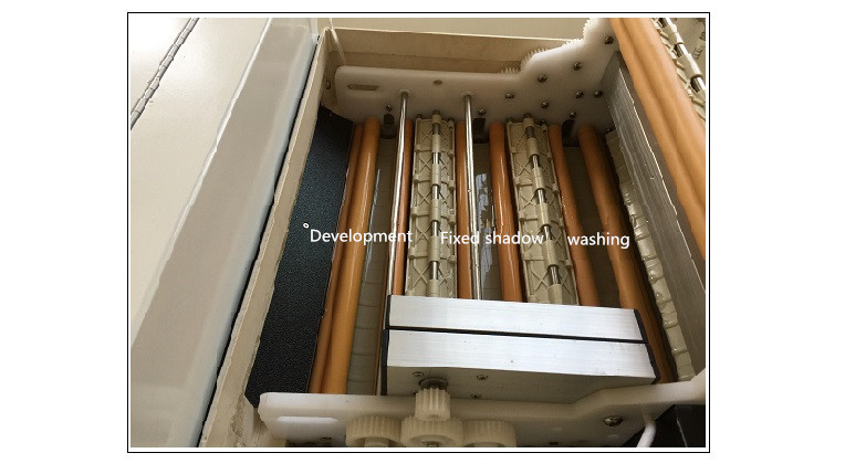 NDT Bright Room Film Washing Machine / X Ray Film Processor Field Operation Type Film Testing Equipment