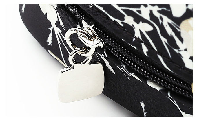 High Quality Digital Printing Polyester Canvas Cosmetic Bag Private Label