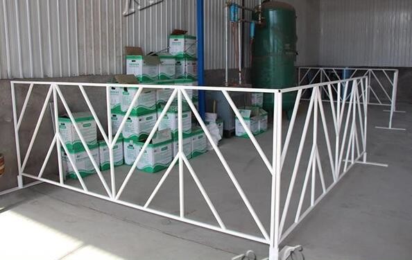 sports portable US standard white powder coating crowd control barriers