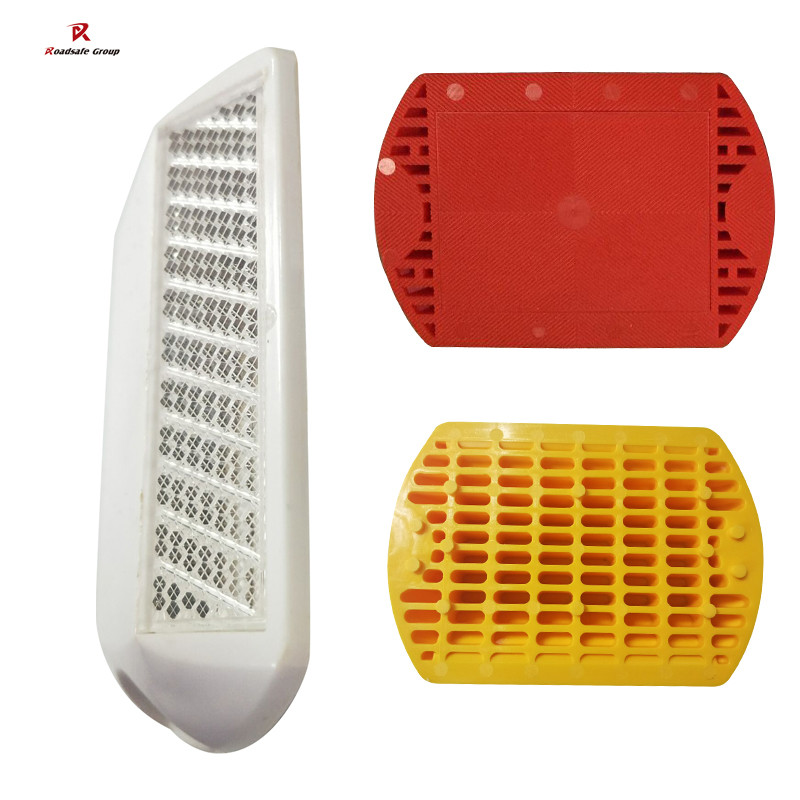 Yellow White Reflective Temporary Road Studs Plastic Cat Eye 115MM