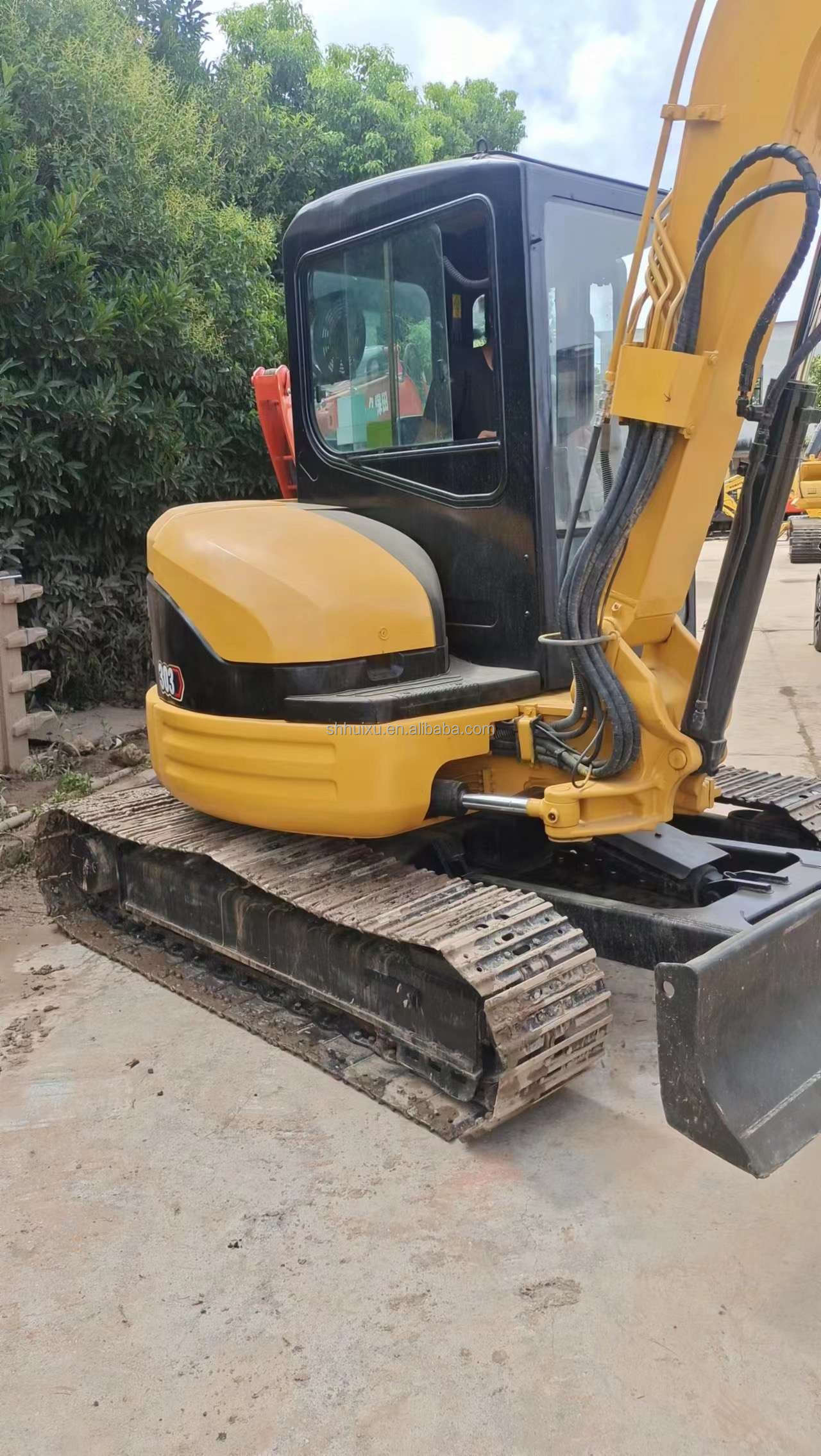 EPA used mini excavator 1ton 3ton 5ton CAT301.7 CAT303 CAT303E CAT305 Cheap mini digging machine used CAT303