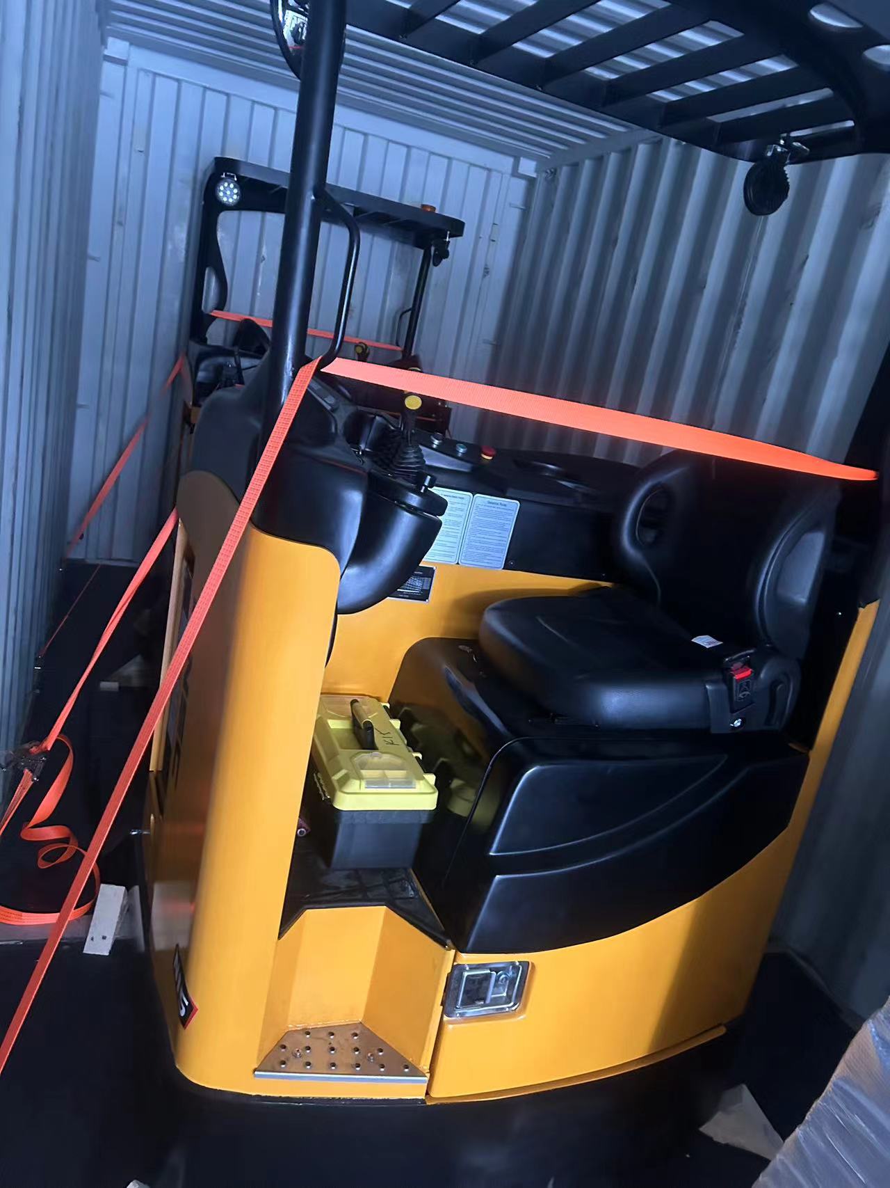 Smooth Material Handling SNSC 1500kg 2000kg Electric Reach Forklift Double Scissor