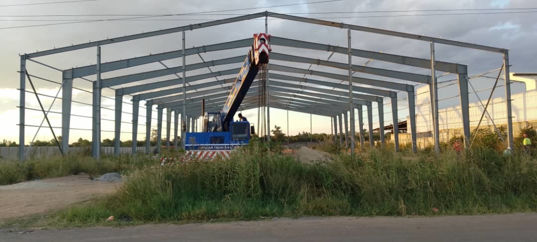 High Strength Prefab Metal Airplane Hangar Lightweight Steel Structure Warehouse Construction