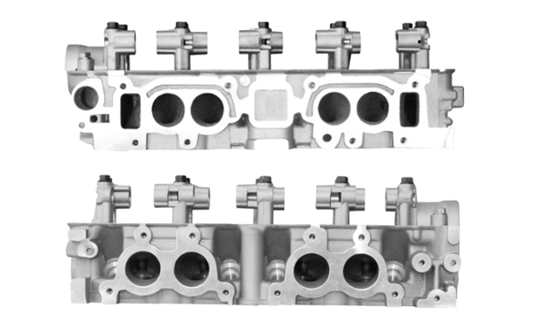 used For Hyundai 4G64 22100-32680 Engine cylinder head