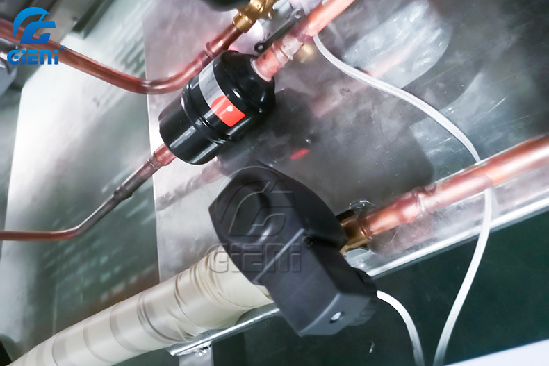 470kgs 3.5M Cosmetic Filling Machine Lipstick Cooling Tunnel With 5P Compressor