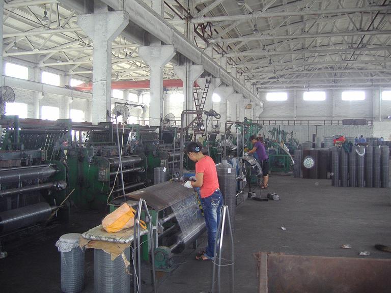 Hot Dipped Rabbit Bird Cage Stainless Steel Galvanized Construction Welded Wire Mesh