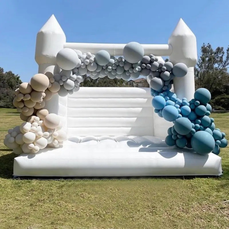 Inflatable Bounce House Giant Bouncy Castle Adults Jumping Inflatable Bouncer