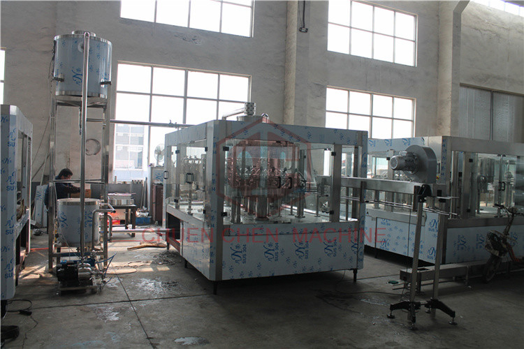 Medium Production Capacity Plastic Bottle Filling Machine For PET Bottle Juice