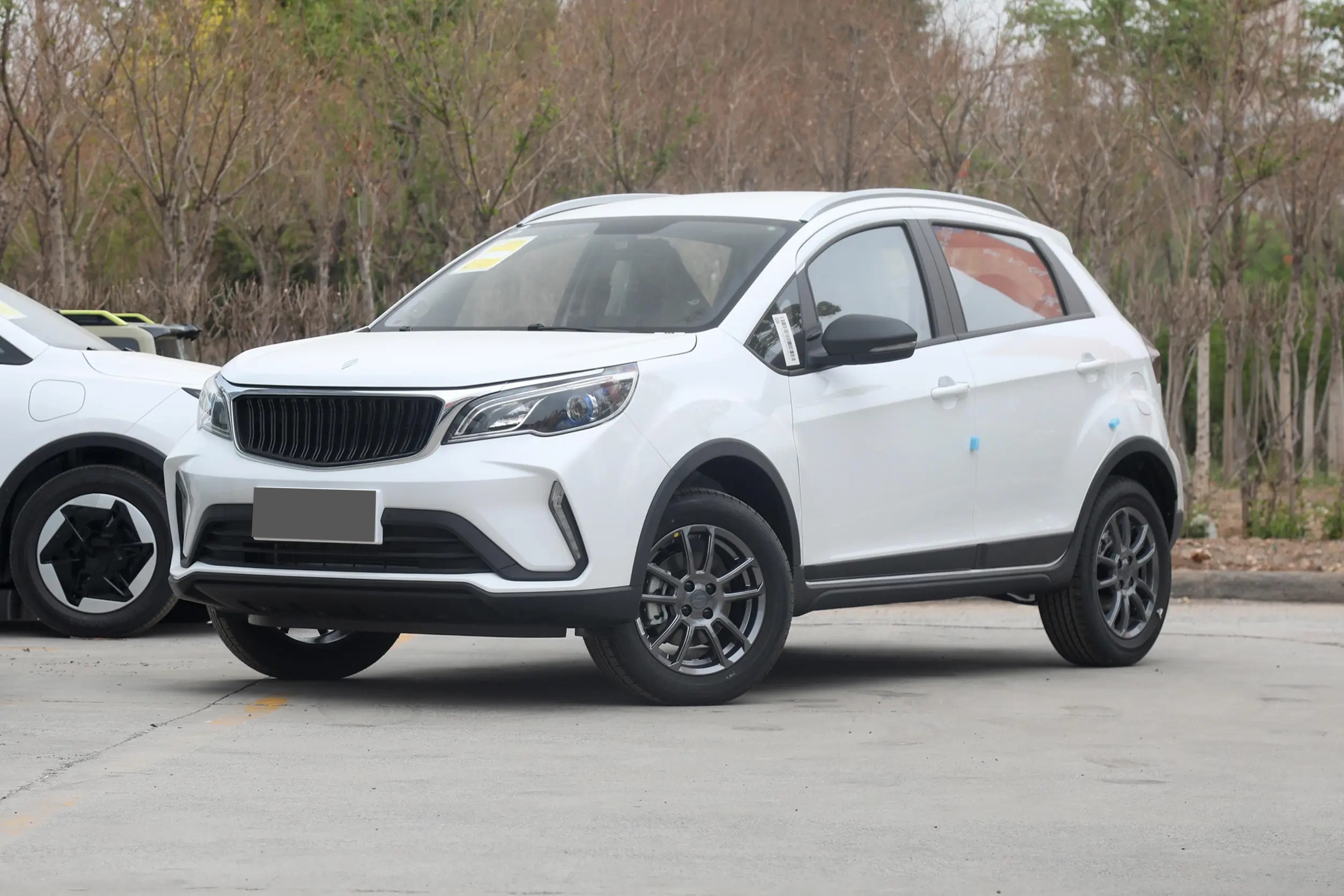2023 Gx3 Geely Livan X3 PRO 5-Door 5-Seat Leather SUV Euro VI Emission Condition with Electric Driver's Seat Adjustment