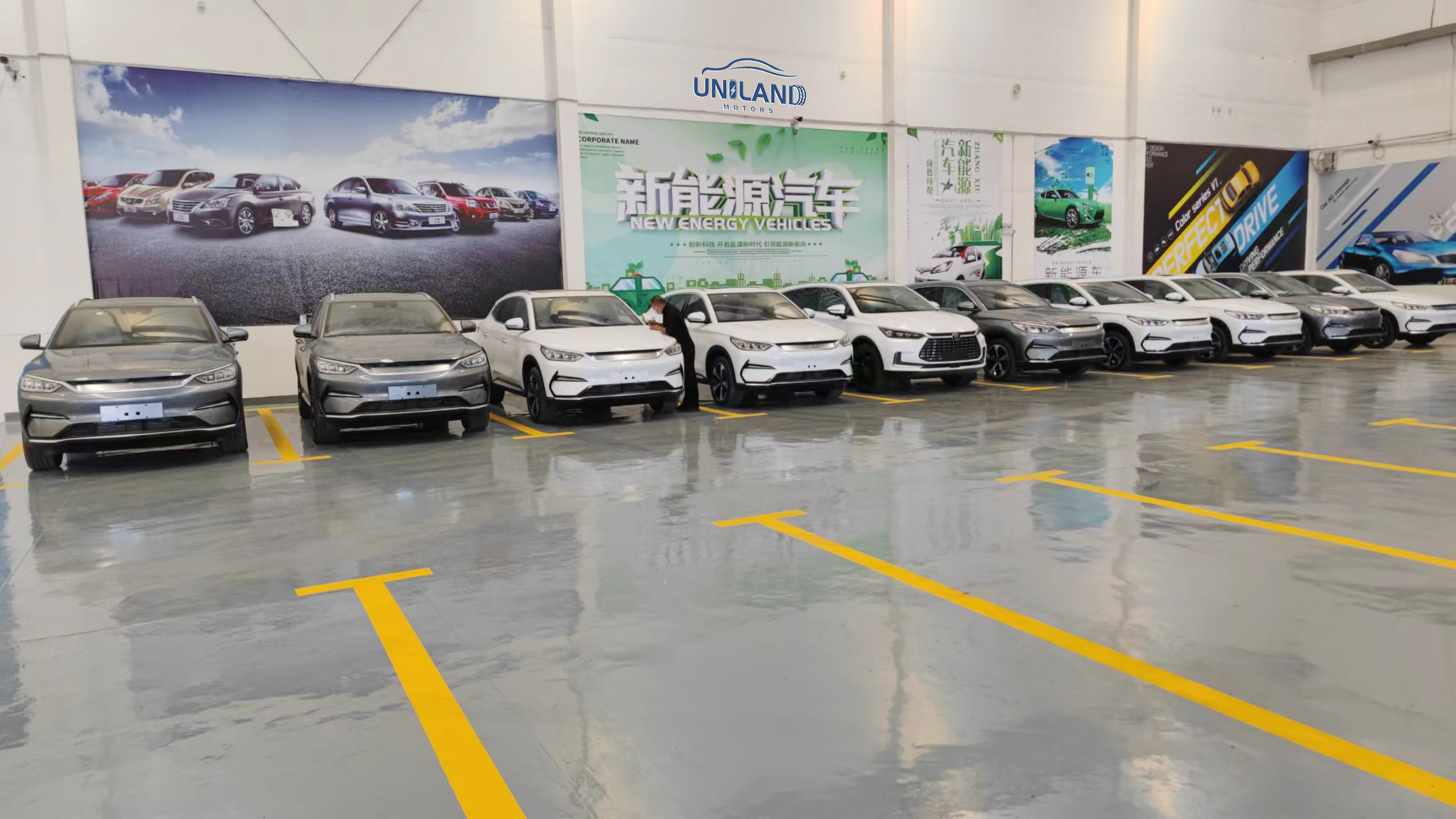 High Speed SUV BYD YUAN PLUS Electric Vehicle with 5 Seats and Maximum Torque of Motor 430 N.m 4455 x 1875 x 1615mm