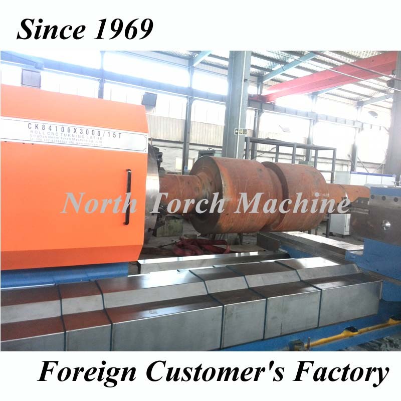 Custom Heavy Duty Lathe Machine , High Speed Precision Lathe Welding Pipe Turning