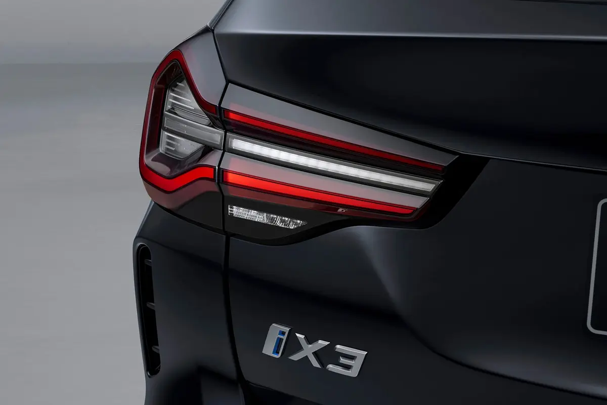 5-Door 5-Seater SUV 2024 BMW Ix3 Electric Vehicle With 550 Km Range And 400 Nm Maximum Torque
