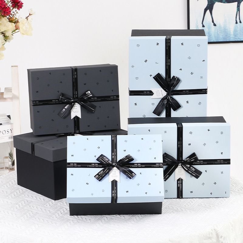 Fashionable Stylish Various Patterns Custom Logo Printed Cardboard Paper Packaging Carton Luxury Christmas Gift Paper Box