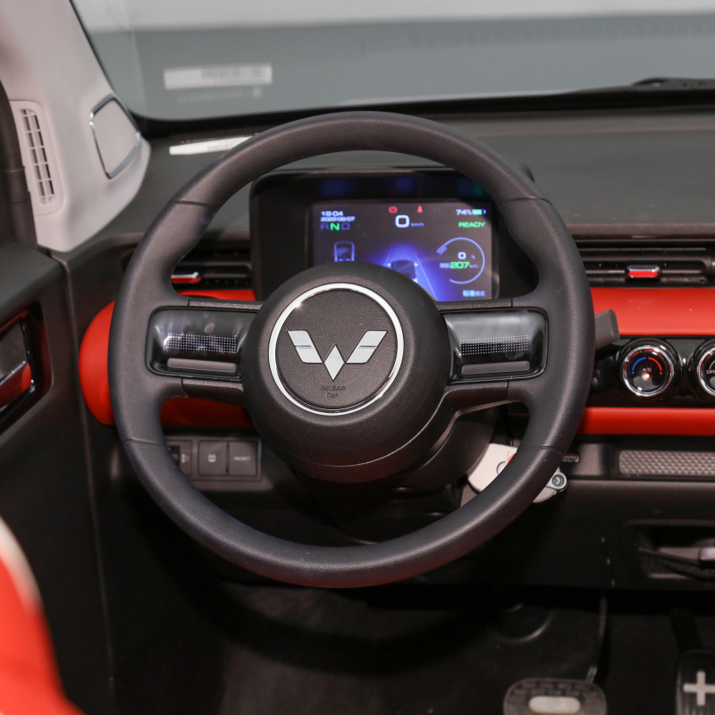 2024 Wuling Micro EV 3 Door 2 Seat Electric Car with 13.8kwh Battery Capacity and WHEELBASE 2010mm