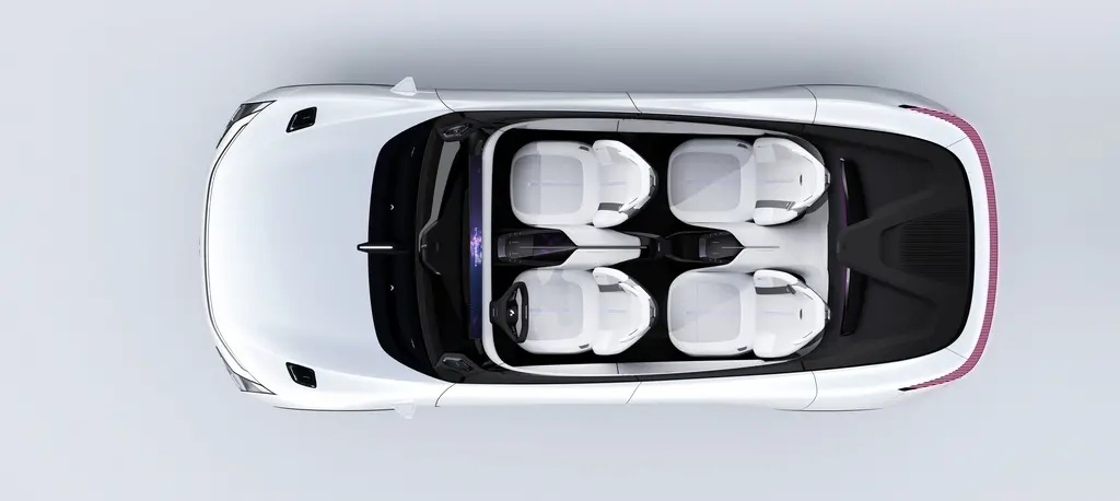 High Speed 2023 ROBO 01 Electric Car 100kWh Battery 600km Range Double Motor 4WD Maximum Torque Nm 400-500Nm