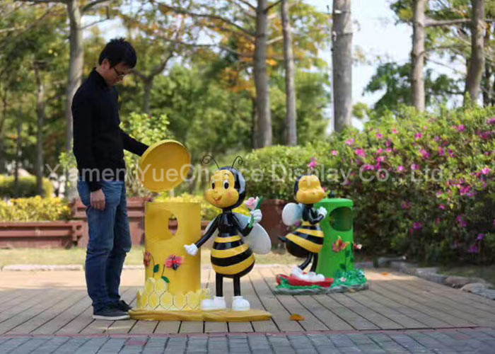 Fiberglass Honeybee Cartoon Character Statues Decorative With Metal Trash Can