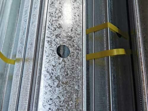 Regular Spangle Galvanized Steel Z90 Purlin C-Profile Channel GI Used For Light Steel House G550 SGC570