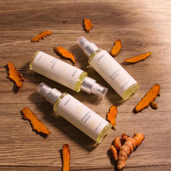 Private Label Skin Care Face Mist Spray Calming Hydrating Soothing Facial Vitamin C Turmeric Skin Toner