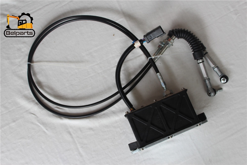 E320B E312B Excavator Electric Parts Accelerator 47-5231 119-0633 Throttle Motor With 6 Pins Plug For 320B 312B