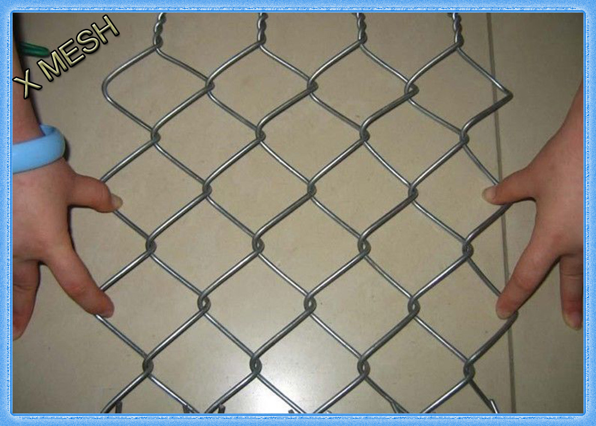 PVC Coated Chain Link Fence Fabric , Diamond Welded Wire Fence 5x5cm Openning