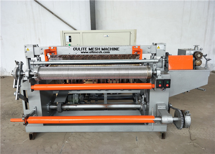 Automatic Wire Mesh Roll Welding Machine Low Noise For Steel Construction