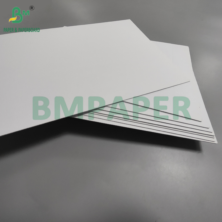 1.5MM 3ply White Corrugated Board For Cosmetic Boxes Liner E Flute 69 x 99CM
