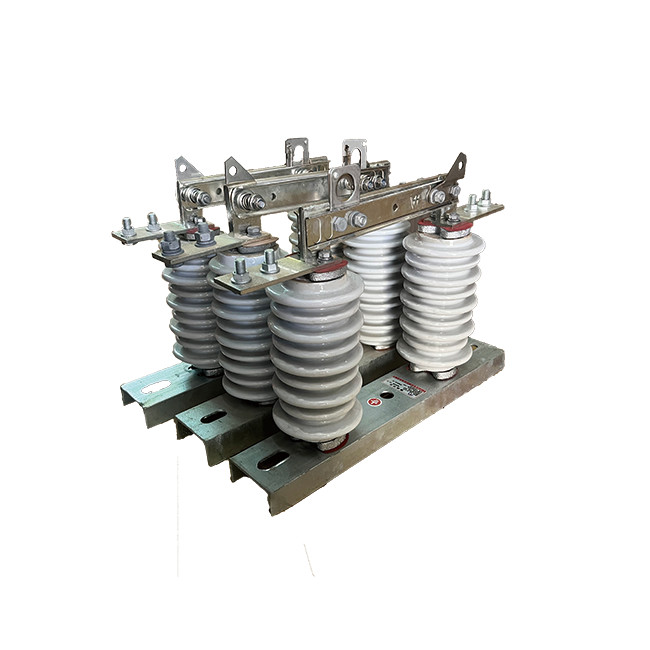 ZW32 12kV HV Automatic Vacuum Circuit Breaker Electrical AC Intelligent Demarcation Matching with Isolation Switch