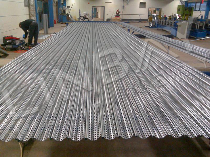 Automatic Fireproof Roller Shutter Slat Roll Forming Production Line With Hydraulic Cut