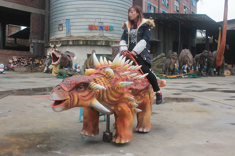 Remote Control Mechanical Animatronic Dinosaur Ride With Soft Silicone Rubber Skin