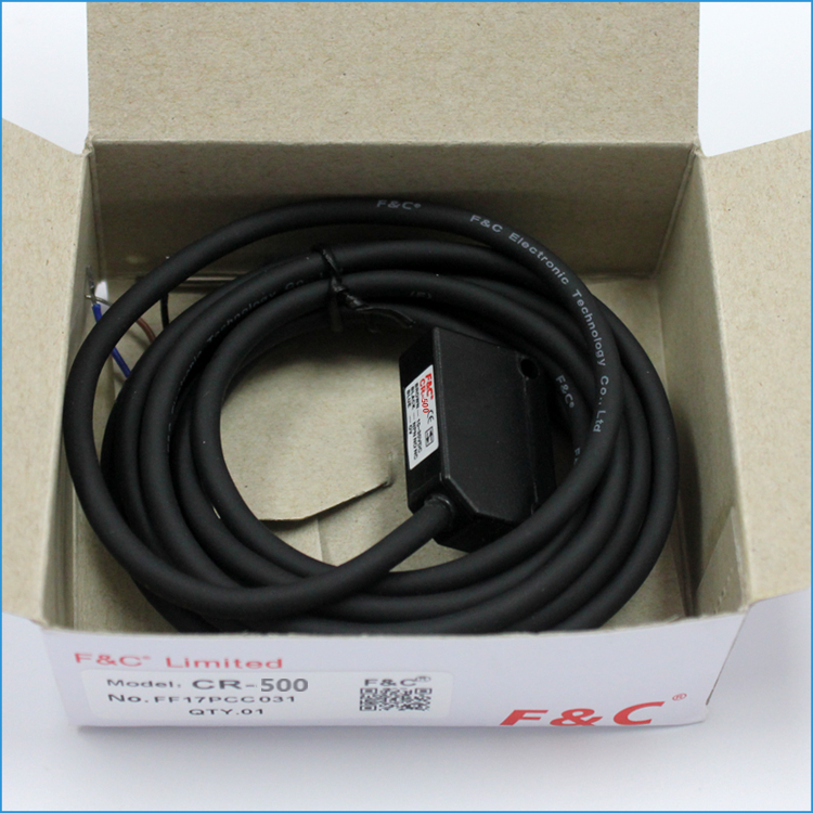 12Vdc PNP Through-beam Photoelectric Sensor Switch  4 Wires Transducer