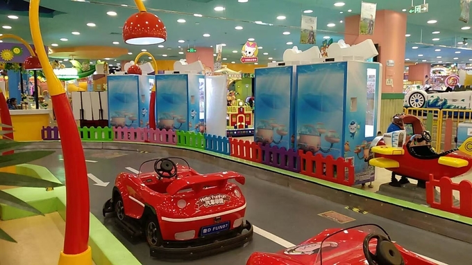 Fiberglass Children'S Adult Bumper Cars Battery Park Rides With Vibrant LED Lights