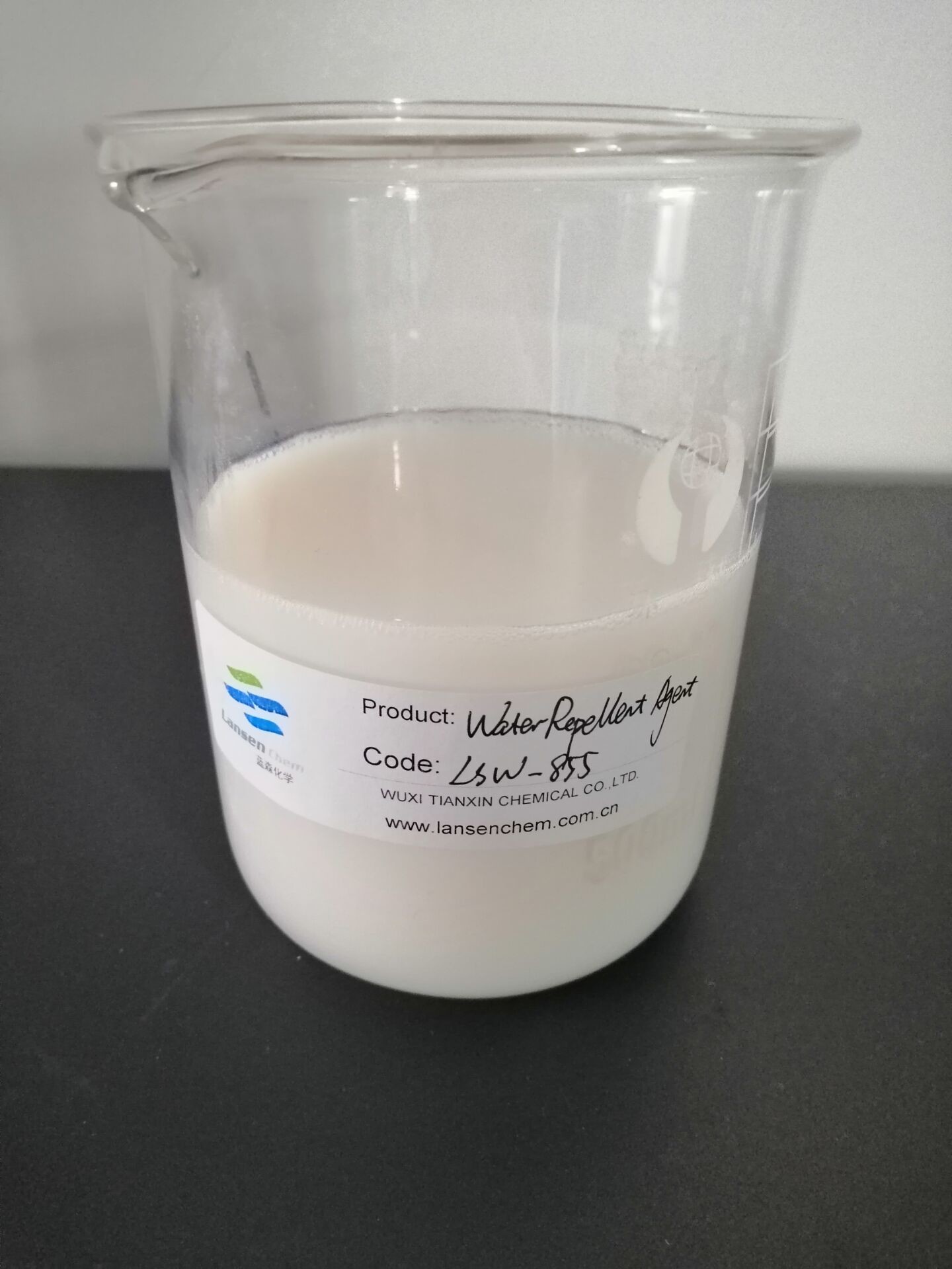 White Liquid Water Repellent Agent Light Yellow Emulsion Textile Productions