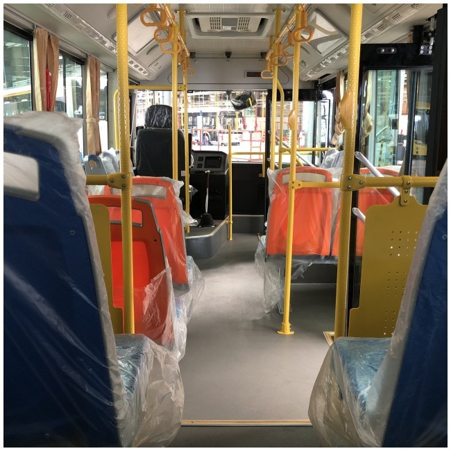 8m LHD Diesel Engine Bus YC4G180-50 Diesel Shuttle Bus