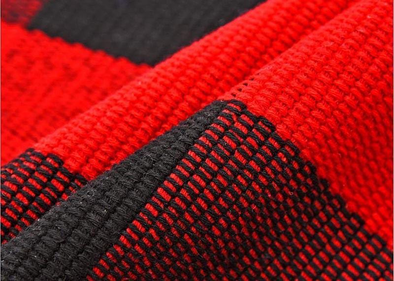 Customized Cotton Thread Red And Black Viscose Fiber Lattice Doormat