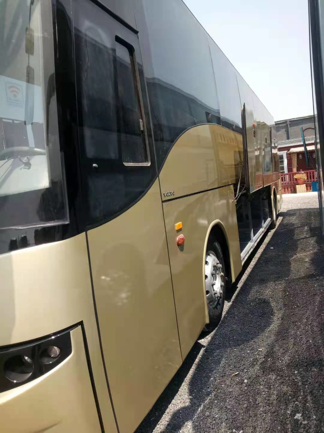 2016 Brand Used Luxury Coach Tour Automobile Bus 49 Seats