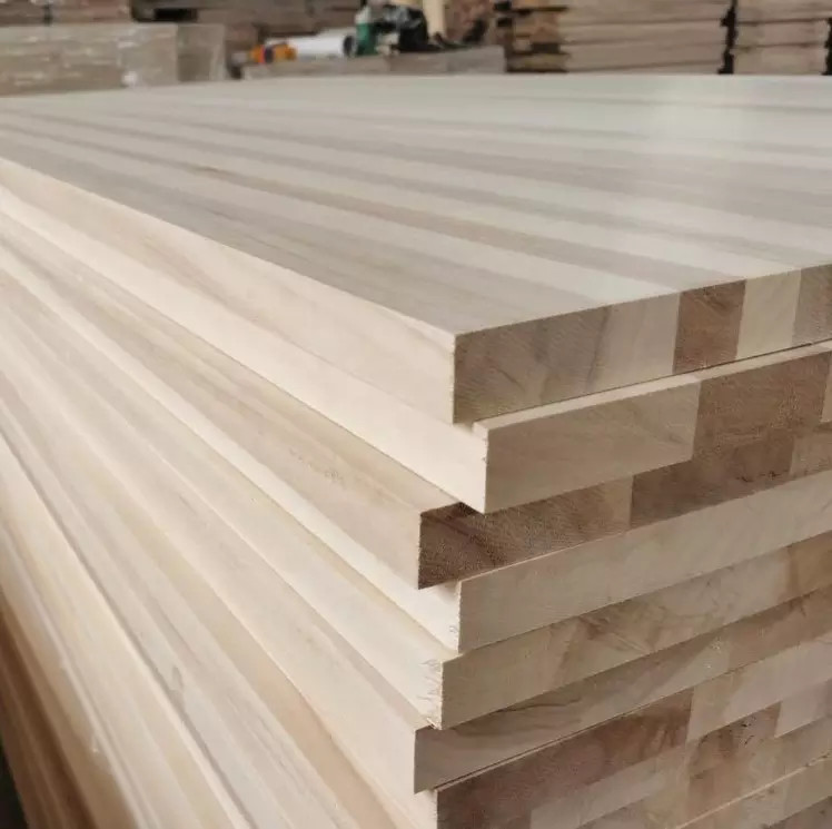 3mm-50mm Thickness Poplar Wood Board