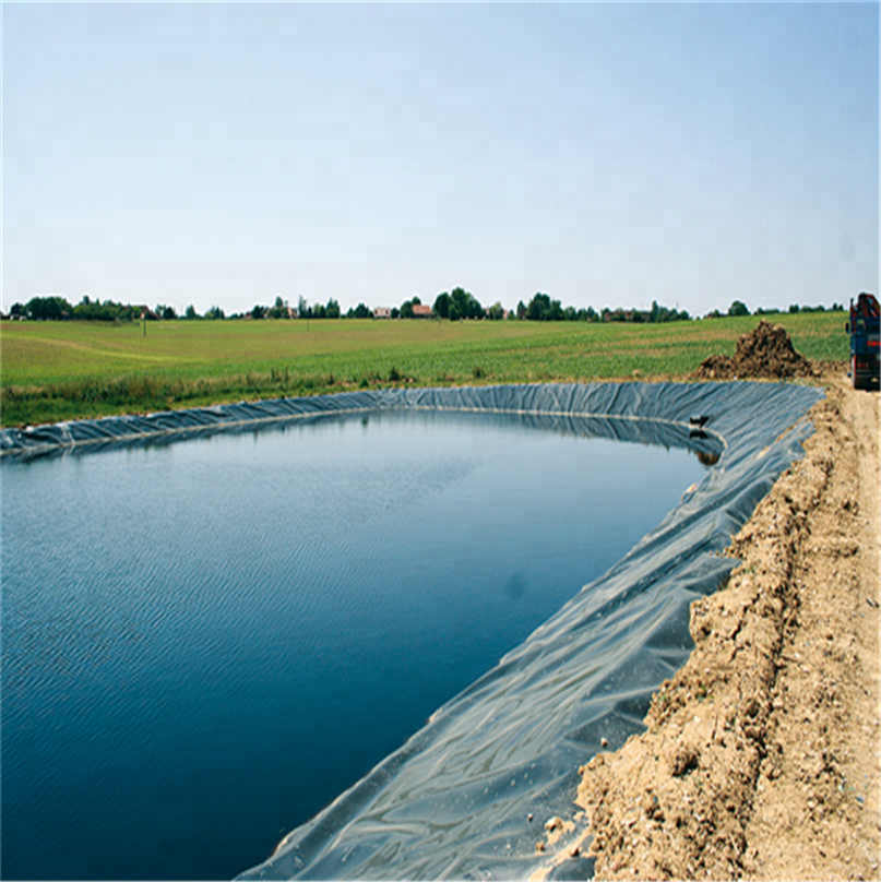 0.75Mm 2m-8m Width HDPE Geomembrane for Geomembrane Water Liners 1.0mm Thickness
