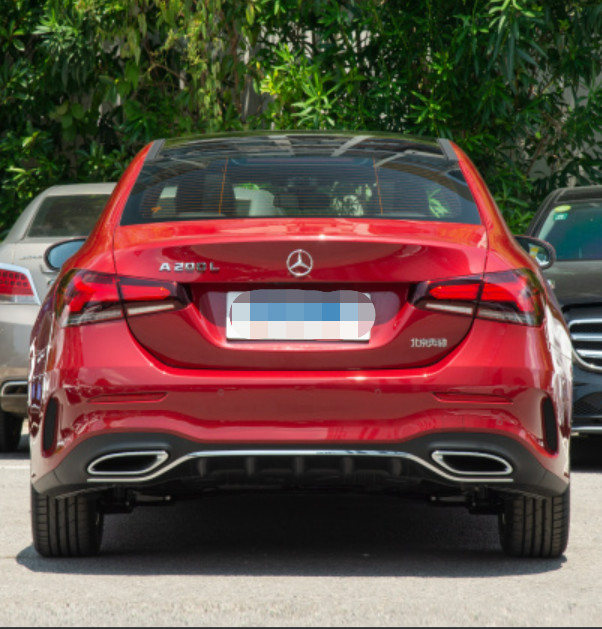 Mercedes-Benz A 200 L sport sedan donggan version 4 Door 5 seats 3 space car