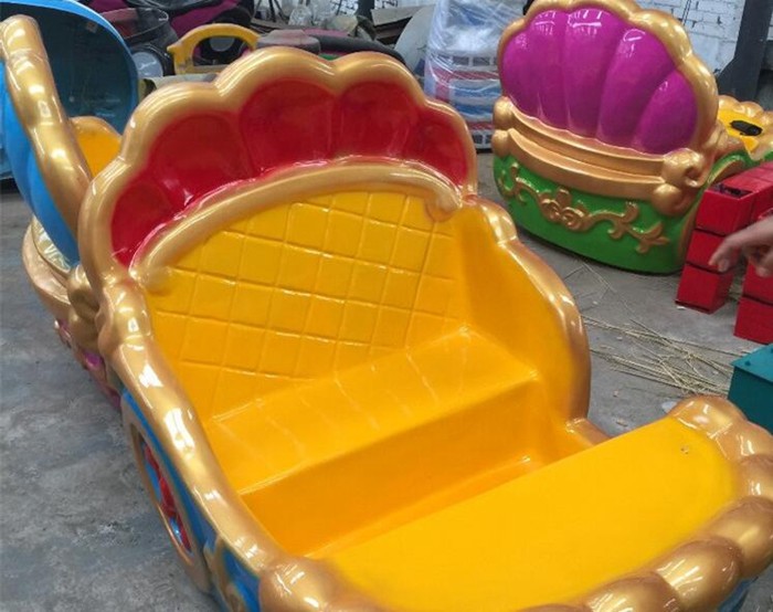 Horse Shaped Kiddie Express Train , Customized Capacity Mini Electric Train