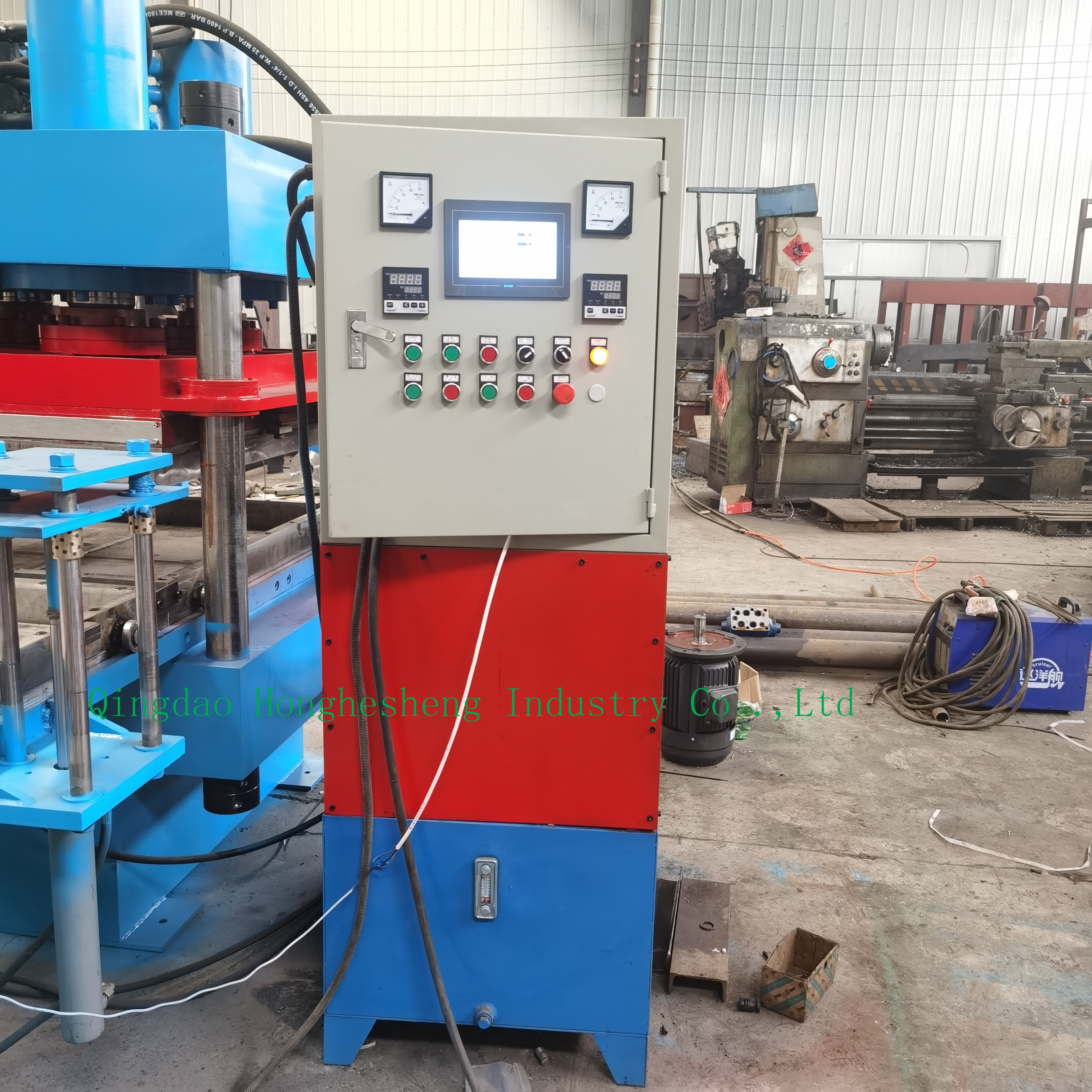 Kindergarten Floor Mats Rubber Vulcanizing Machine 200t