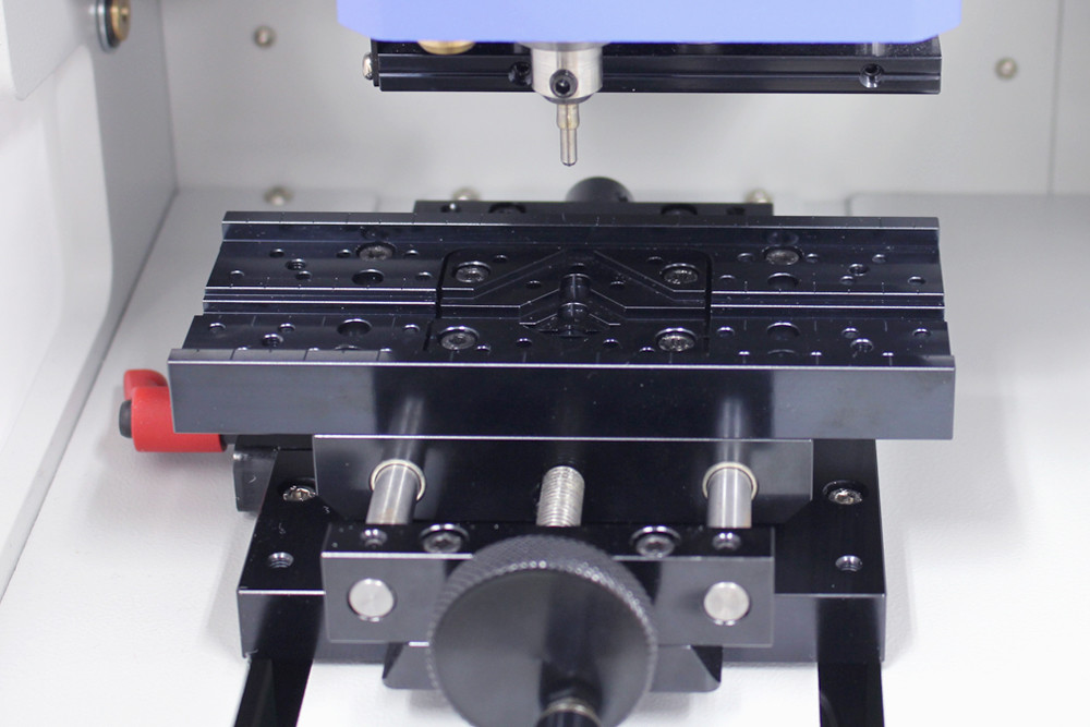 magic 70 engraving machine All-In-One 4 Axis CNC Engraving & Cutting Machine