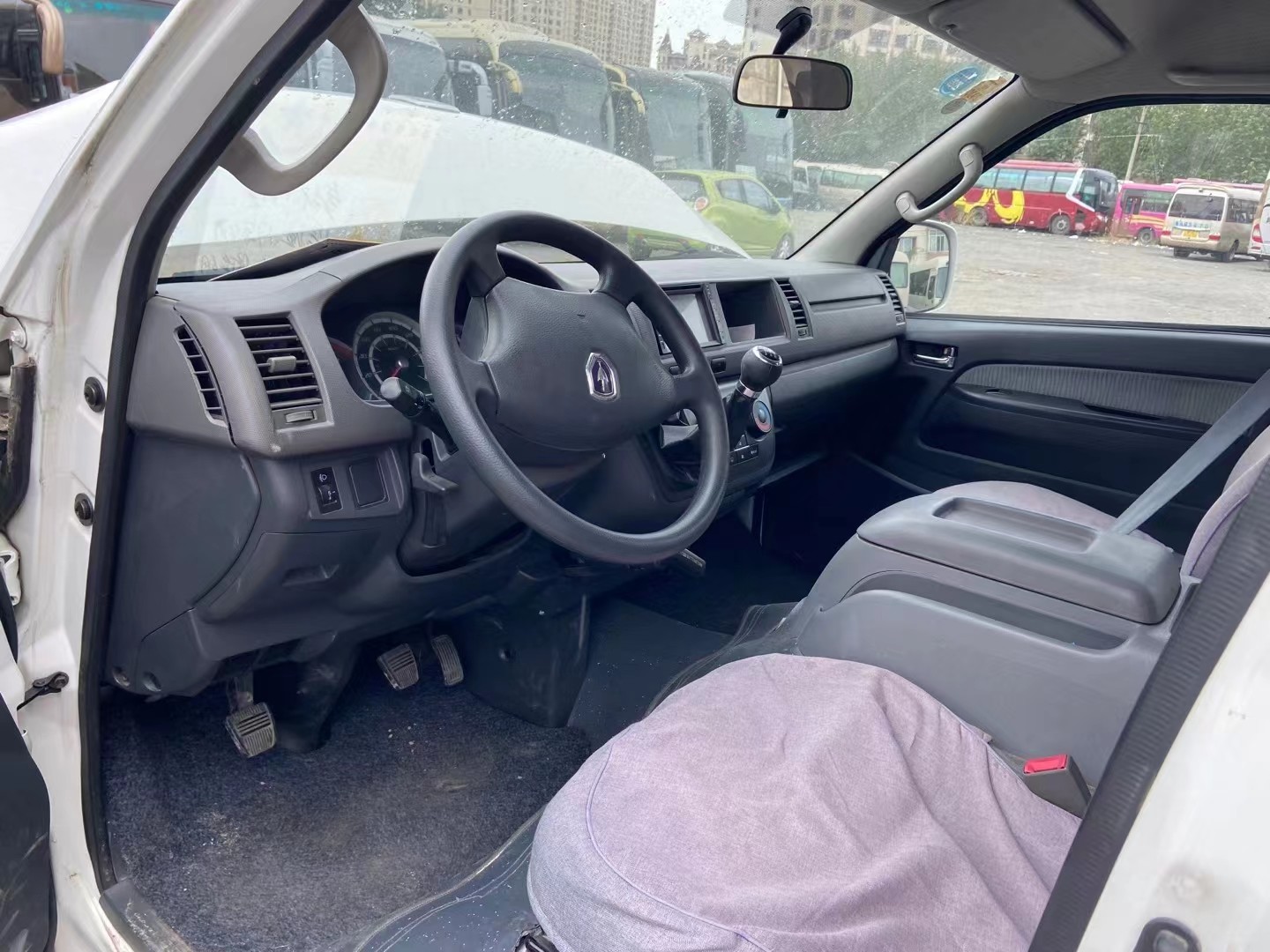 2016 Year 18 Seats Used Mini Bus Gasoline JINBEI Hiace 3TZ Engine No Accident In Good Condition