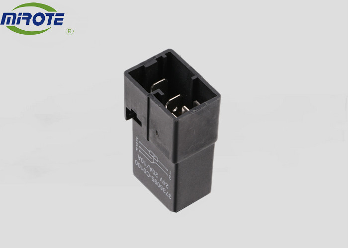 4 Blades 20a 24 Volt Automotive Relay Black Plastic Cover For DongFeng Car 3735095-C0100